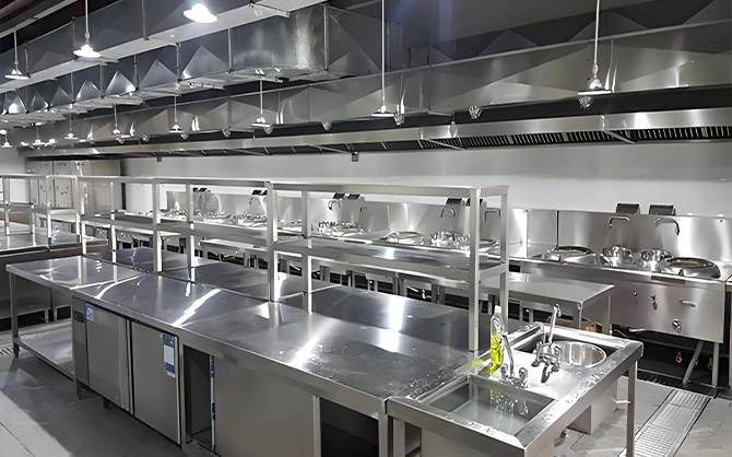 商用消毒柜在餐飲業(yè)的重要性及應用范圍