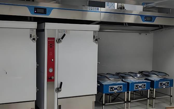 廚房設(shè)備操作技巧與操作安全