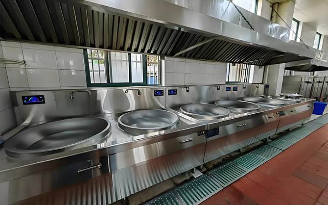 高校食堂廚具采購指南：實用、耐用、安全三者缺一不可